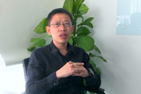 清华大学电机系老师于歆杰：在线教育，让一粒种子开出不同的花